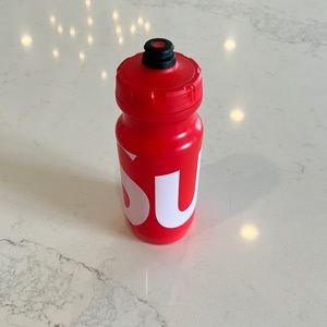 Supreme New York specialized Water Bottle